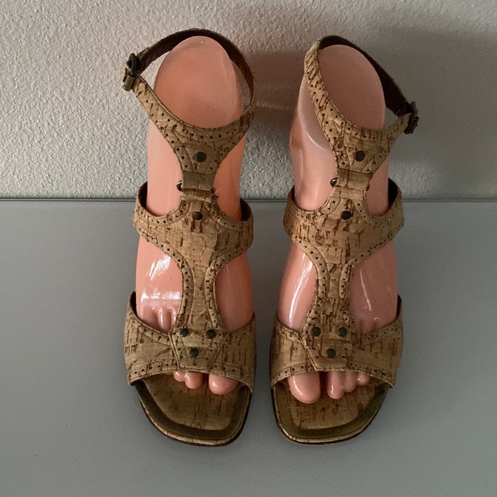Donald J Pliner Cork Strappy Heels